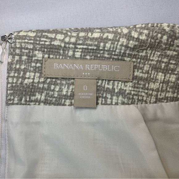 NWOT -Banana Republic Skirt - Size 0 - Picture 10 of 15